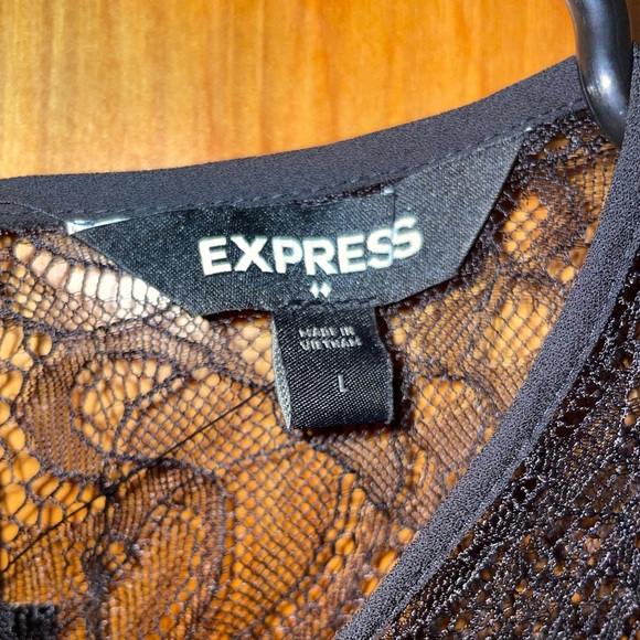 Express Blouse Top - Picture 4 of 10